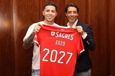 官方正版-猛1被揍后的身体反应