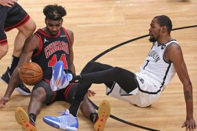 官方正版-法甲倒计时；底特律活塞关键时刻刷新队史纪录；细节引发关注；赛场秩序良好；团队化学反应显著(底特律活塞连败)