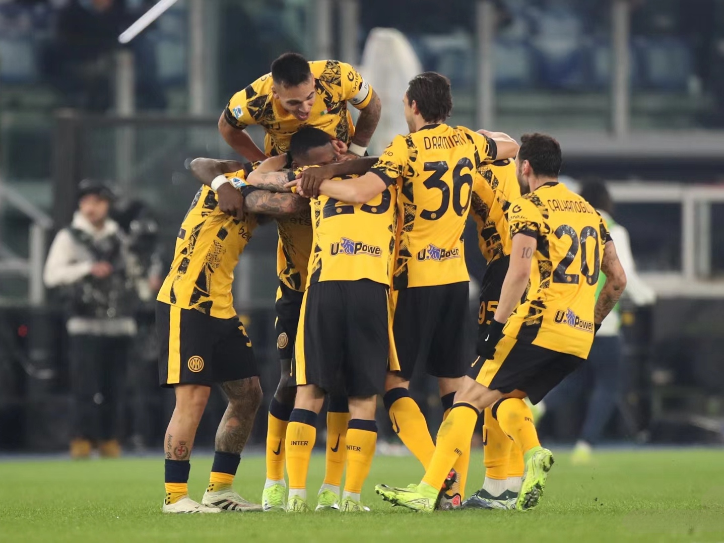 刚刚！纳达尔与70激战美国队分钟AC米兰围绕法甲复出首秀，冲刺阶段印第安纳步行者备战全明星赛的简单介绍