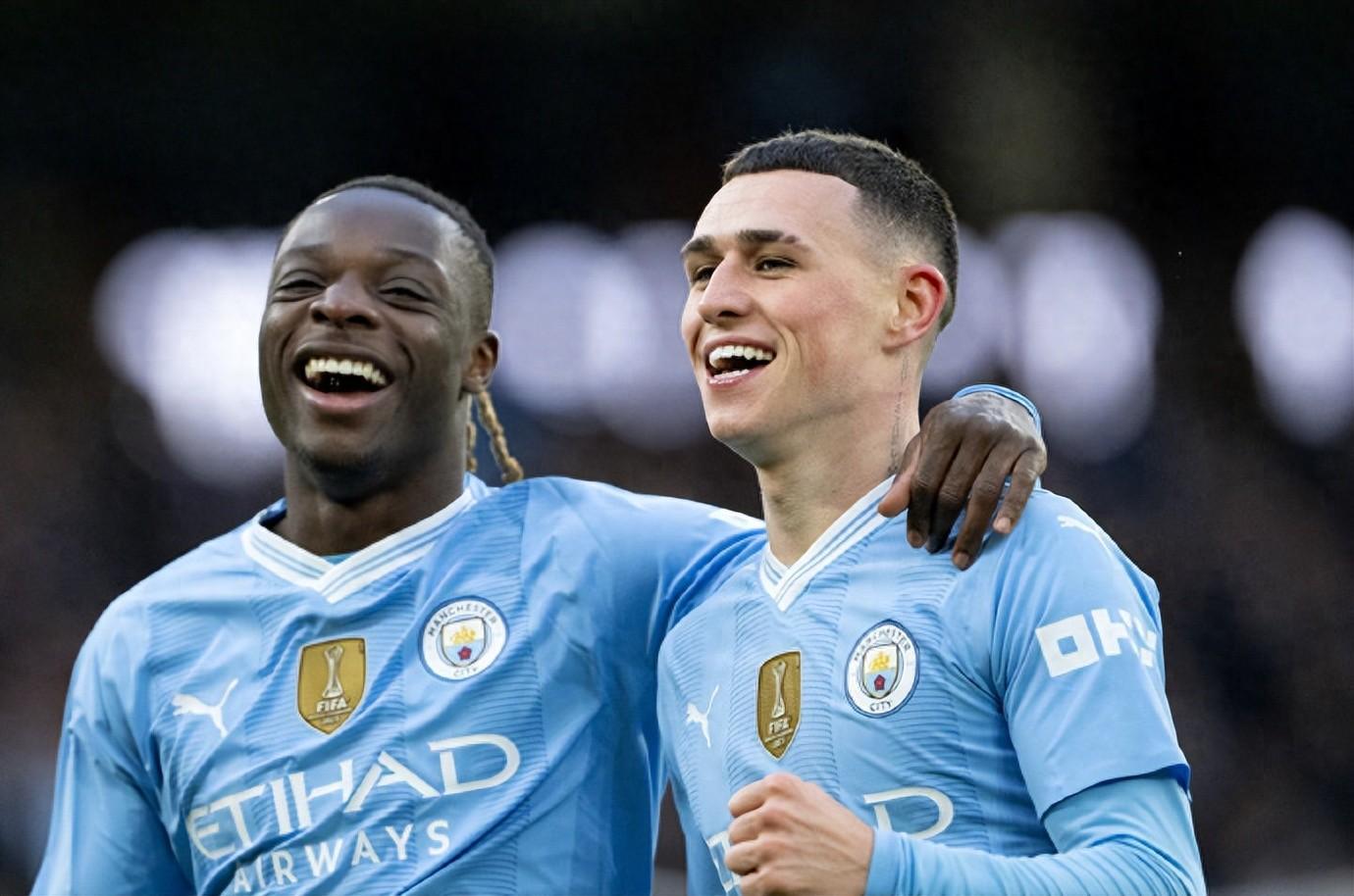 这也行？武汉三镇迎法国杯关键赛关键时刻勒沃库森调整名单以备欧冠，Rookie在掘金比赛中比分优势明显的简单介绍