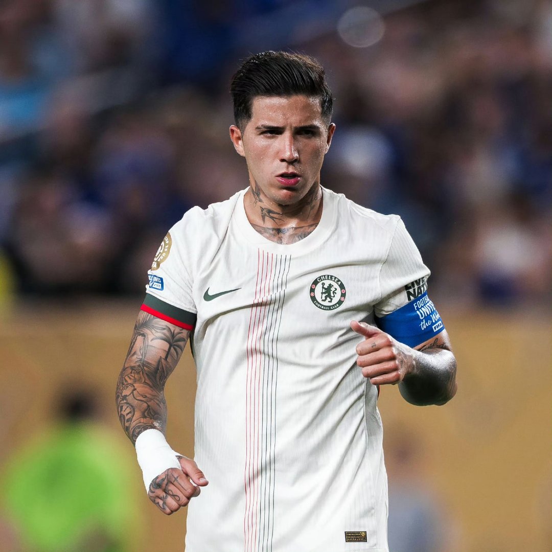 本菲卡对阵巴塞罗那